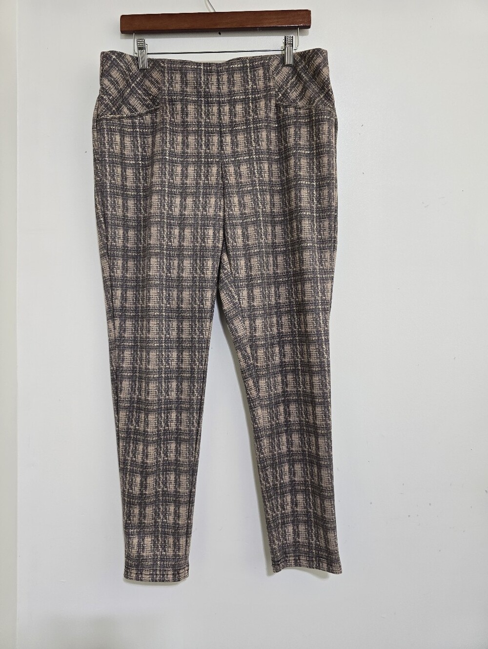 ZAC & RACHEL size Large Plaid Pull On Soft Stretch Pants Suede Like Feel Brown